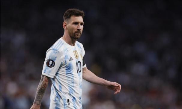 3位中国85后，硬刚马斯克，大胜！